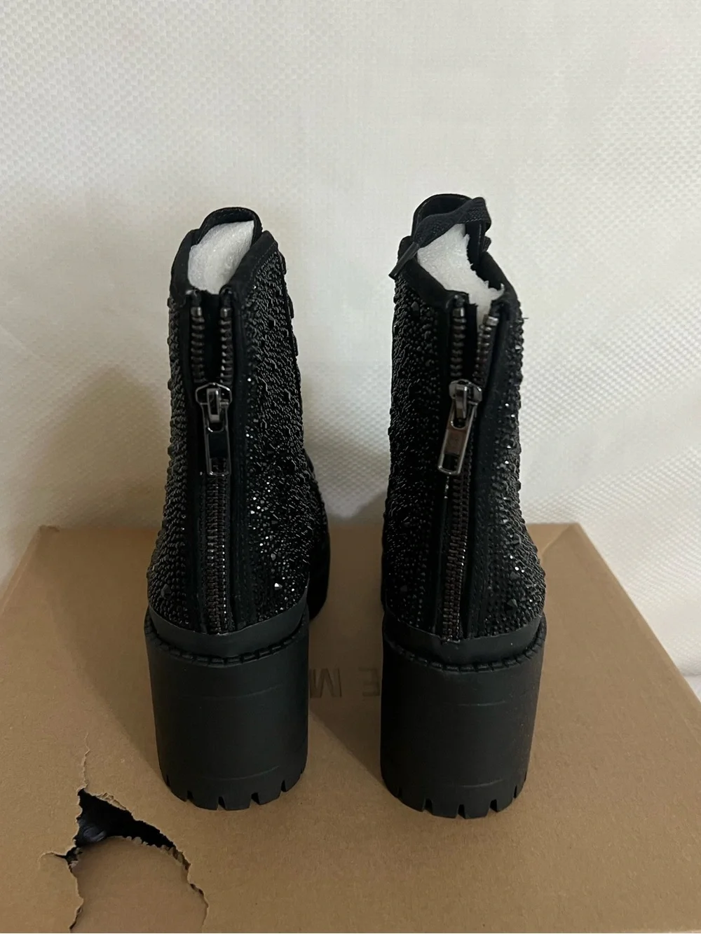 NEW STEVE MADDEN PASS BLACK BOOTS Size: 7 - Picture 4 of 8